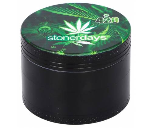 Bong Σετ «StonerDay» με Bong, Δίσκο, Grinder, Σταχτοδοχείο και Βάζο Αποθήκευσης - Τιμή: 35,50€