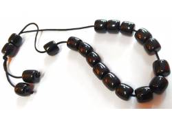 Κομπολόι Χειροποίητο από Μείγμα Κεχριμπαριού με 19 Χάντρες - Μαύρο